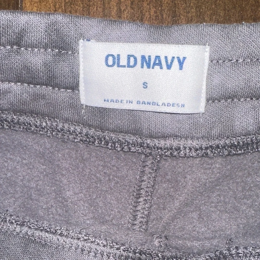 Old Navy Gray Casual Shorts PM3